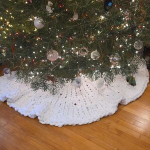 White Knitted Christmas Tree Skirt